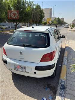 بيجو 307